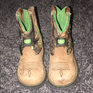 Toddler boots